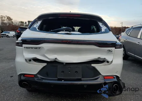 2024 Dodge Hornet R/T z USA, uszkodzony, nr VIN ZACPDFCW4R3A28405